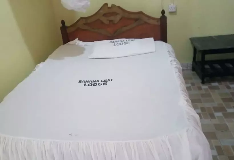 هتل Banana Leaf Lodge