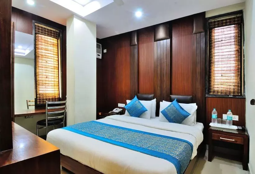 هتل Gold Star Inn