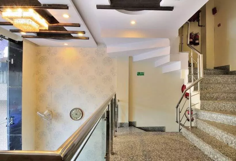 هتل Gold Star Inn