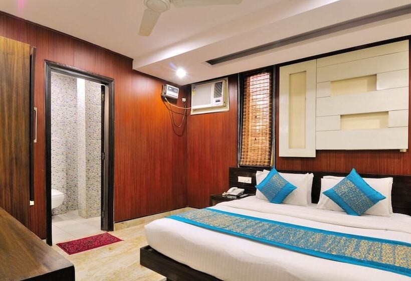 ホテル Gold Star Inn