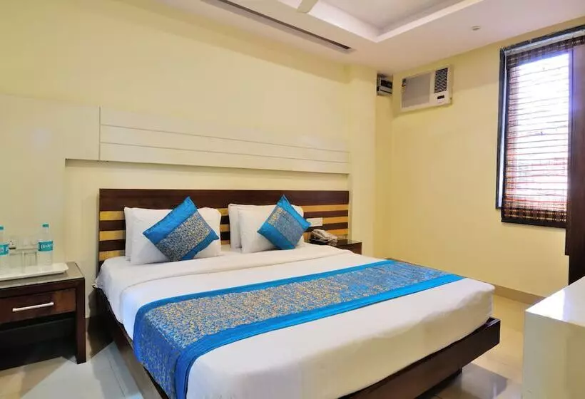 هتل Gold Star Inn