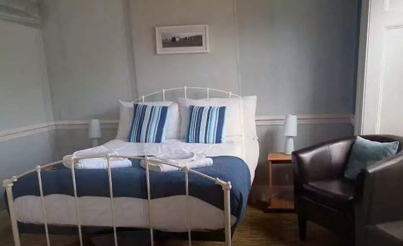 Hotelli The Top House Inn