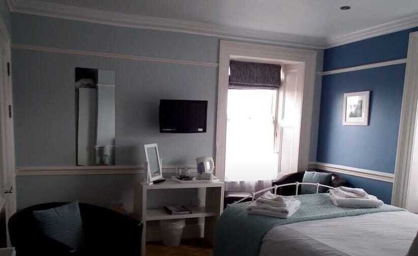 فندق The Top House Inn