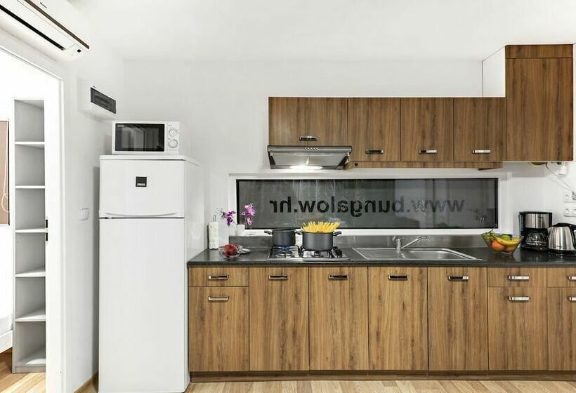 Mediteran Travel Mobile Homes Solaris