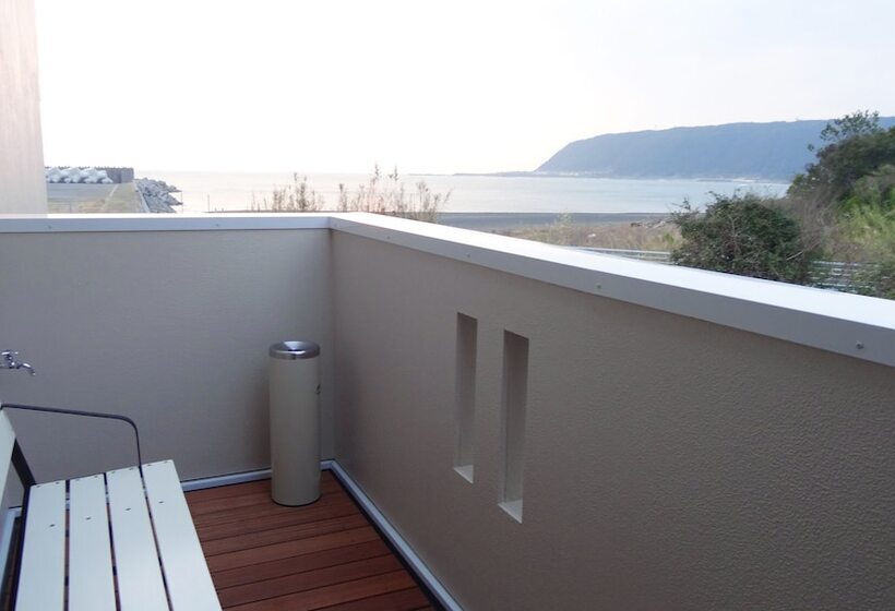 Мотель Family Lodge Hatagoya Muroto