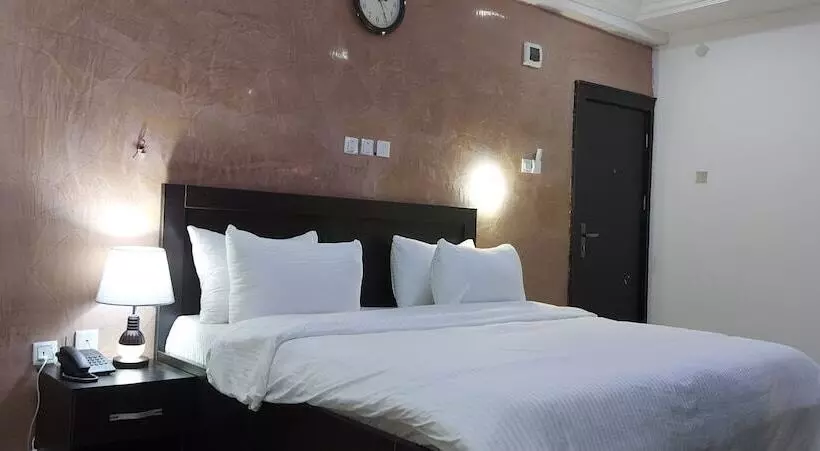 Peace Media Hotels Gwarimpa