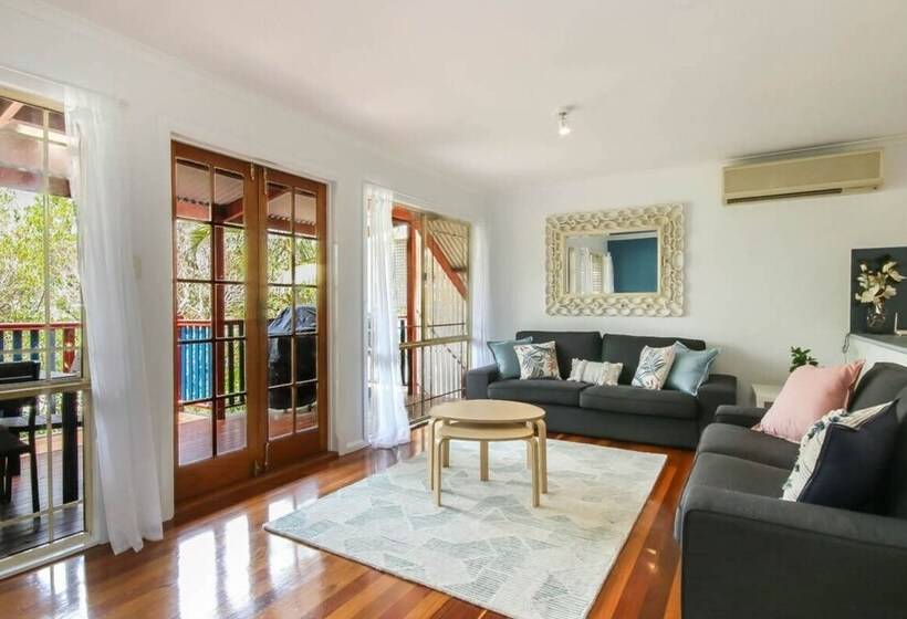 Stylish 3bd Family Home In Leafy Paddington