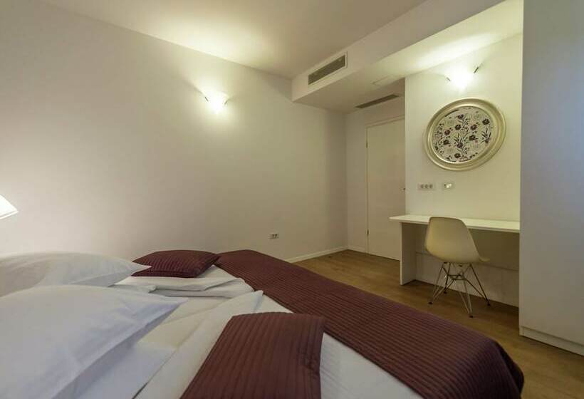 Villa Danelon Near City Of Poreč