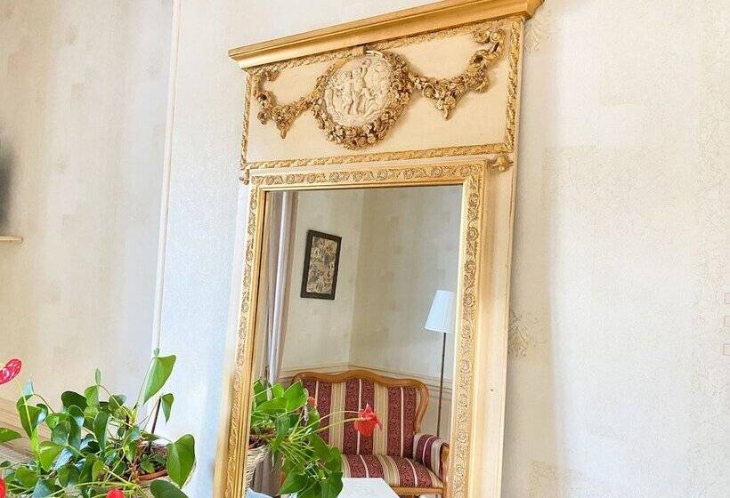 호텔 Closerie La Fontaine