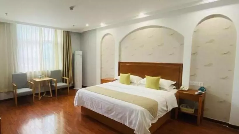 ホテル Greentree Inn Shandong Linxi Pingyi Mengyang Road Express