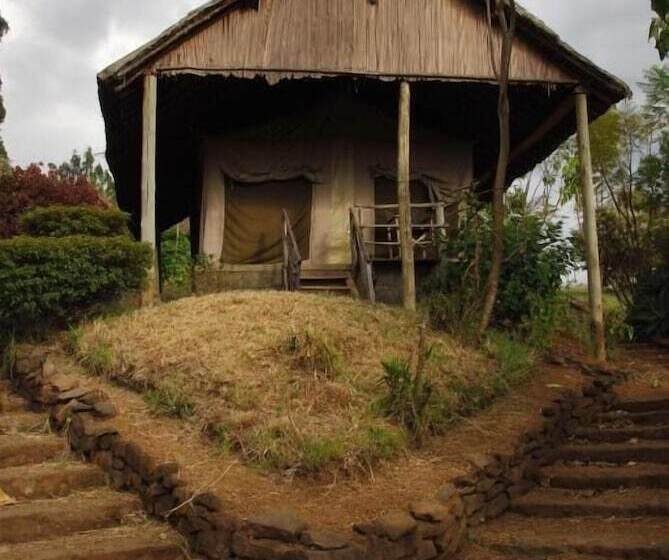 هتل Maili Saba Camp