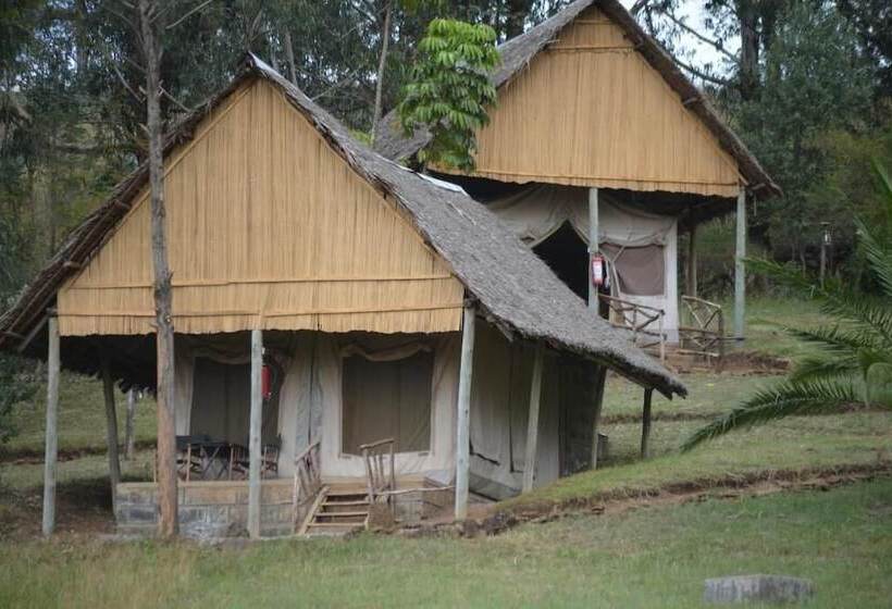 هتل Maili Saba Camp