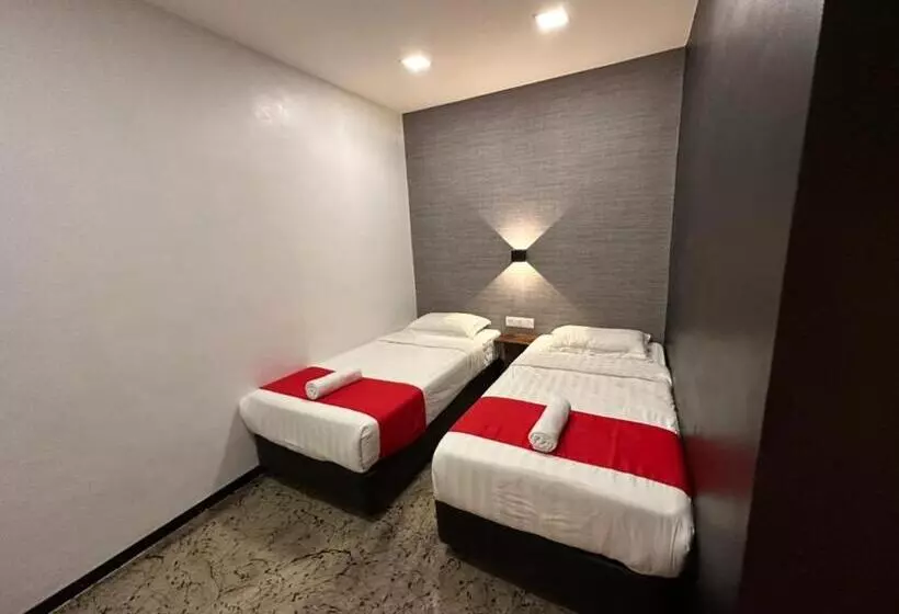 ホテル Capital O 89333 Musse