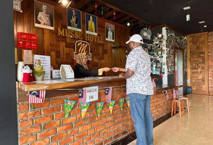 ホテル Capital O 89333 Musse