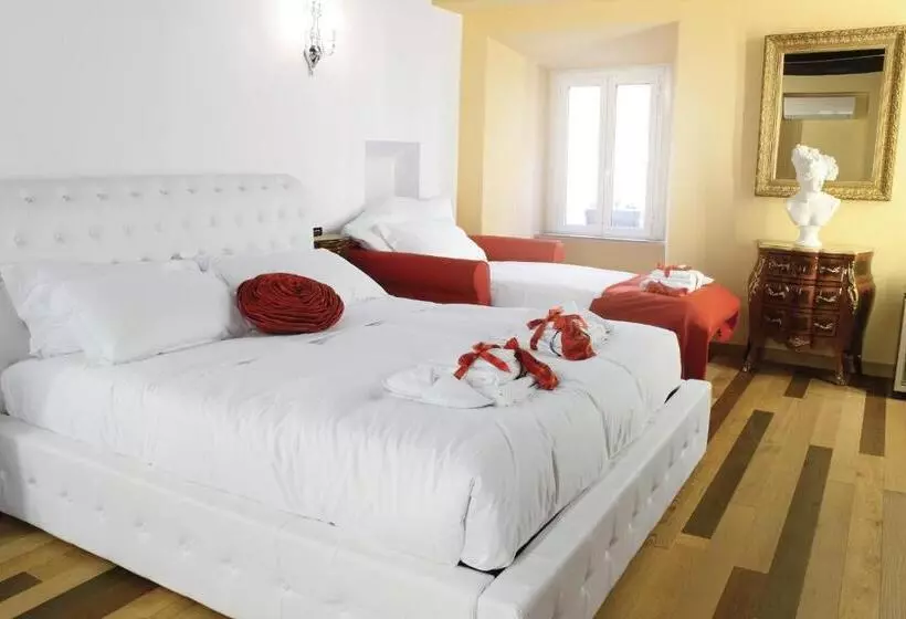هتل Hub Navona