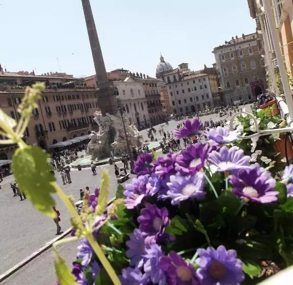 هتل Hub Navona