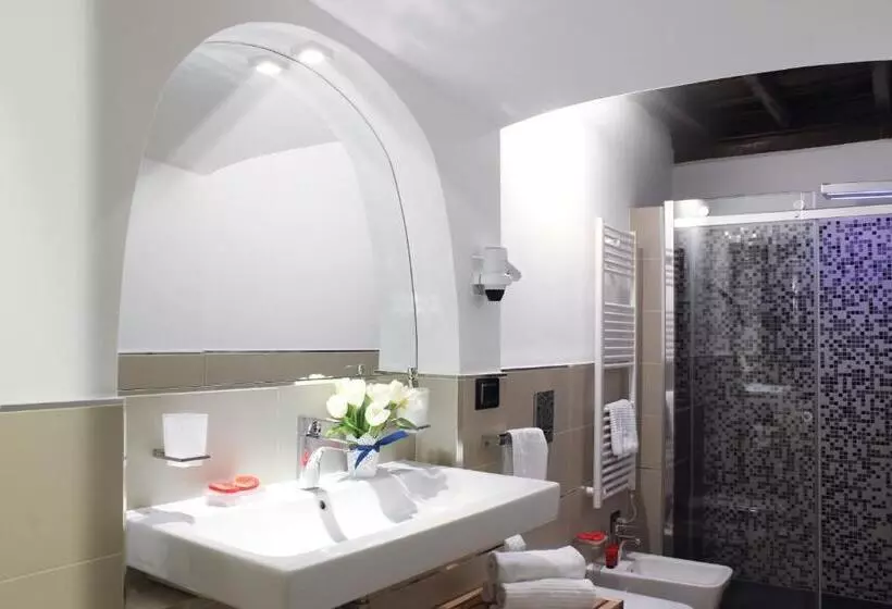 هتل Hub Navona