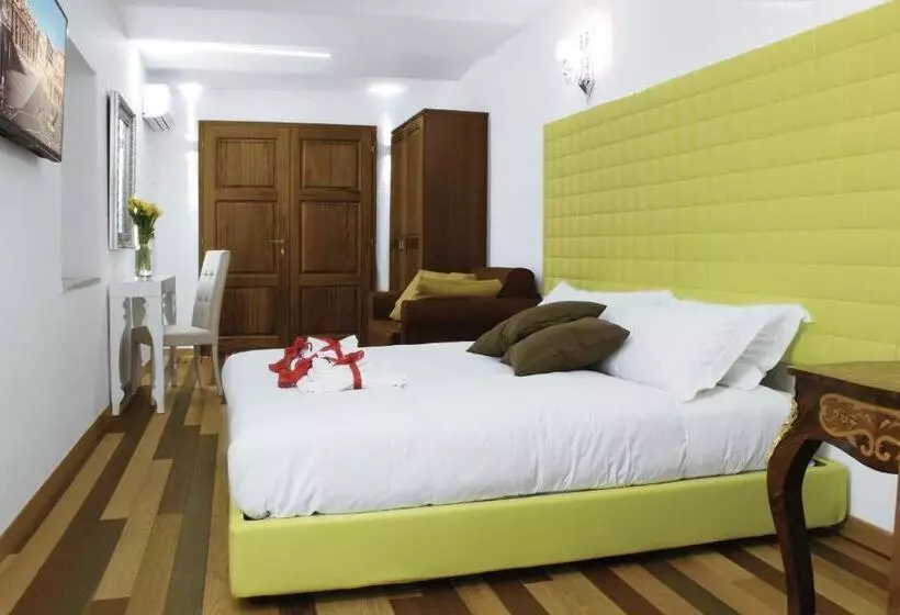 هتل Hub Navona