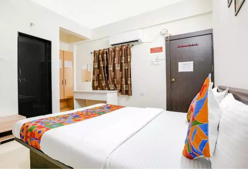 Fabhotel Komfort Inn   Nr Twin Tower
