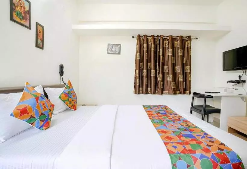 Fabhotel Komfort Inn   Nr Twin Tower