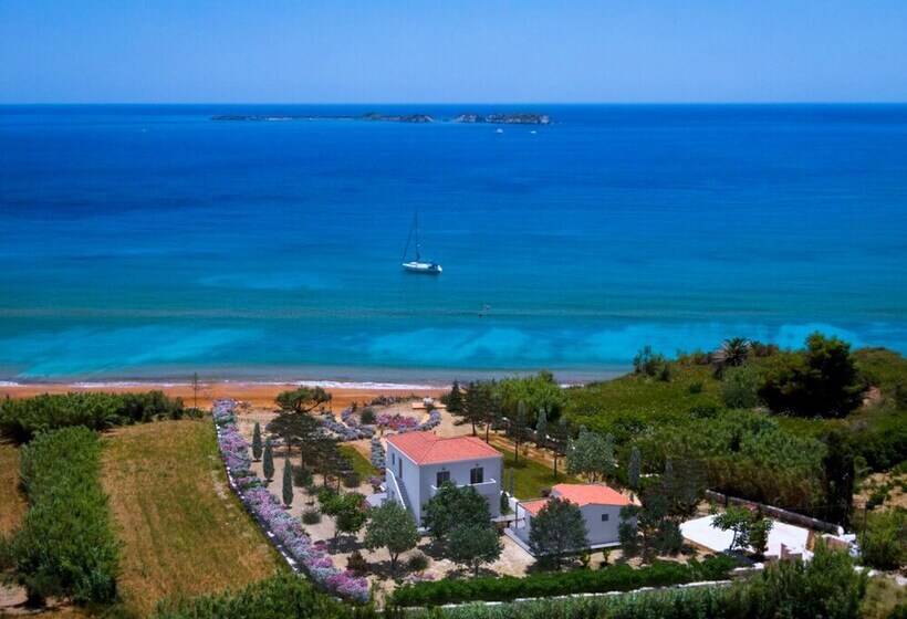 בית מלון כפרי Grand Blue Beach Residences