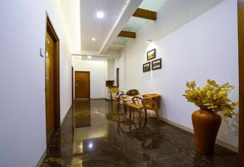 Hotelli Sri Sri Executive, Kolhapur