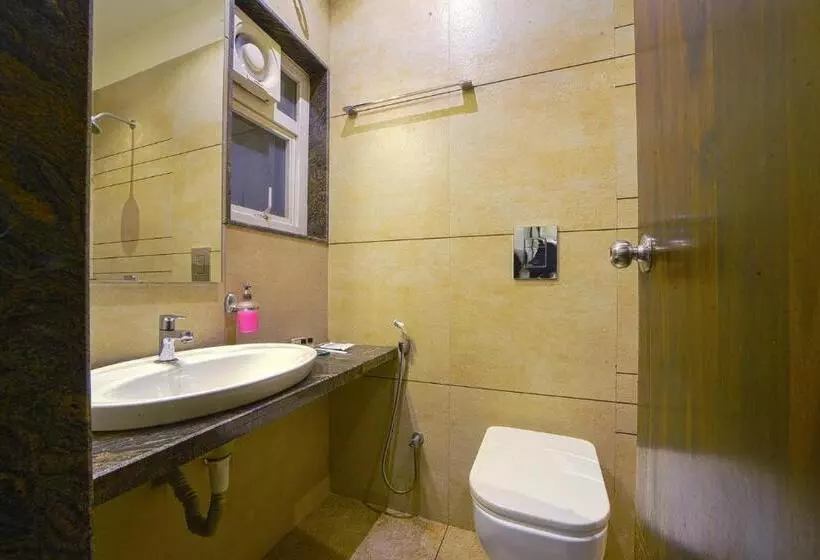 Hotelli Sri Sri Executive, Kolhapur