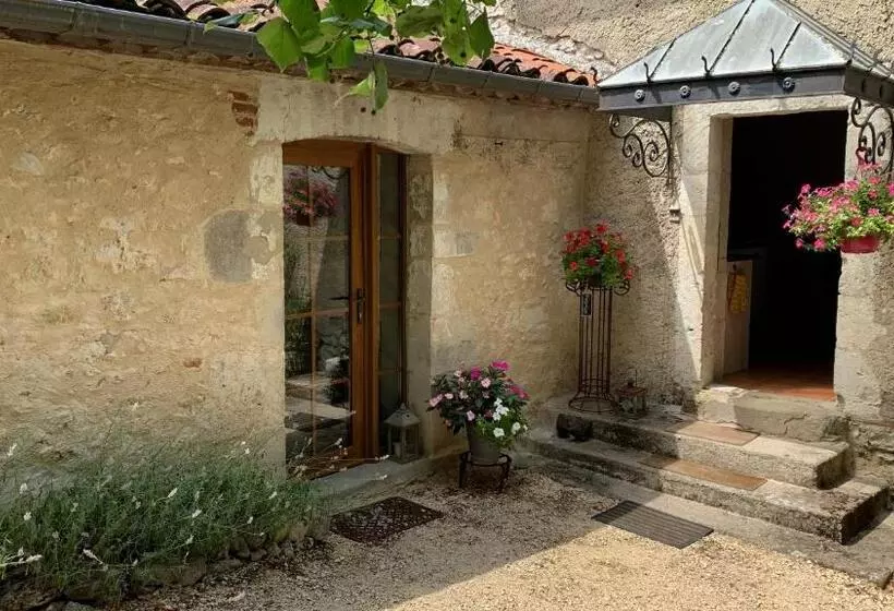 La Bastide Portoly B&b Pruneaux