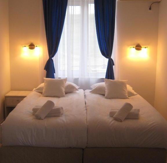 پانسیون Evro Set