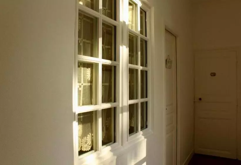 Aamiaismajoitus (B&B) Château De Montaupin