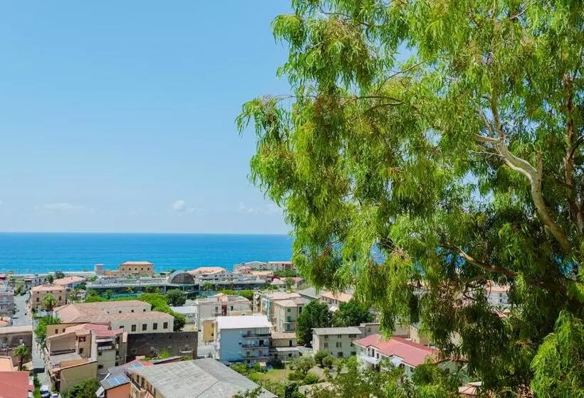 Aamiaismajoitus (B&B) Dimora Cavour