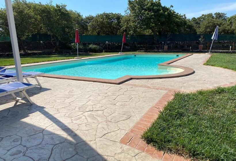 Отель Agriturismo Abbalughente