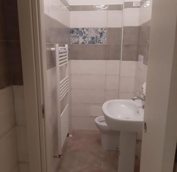 هتل Agriturismo Cuorelieto Del Cilento