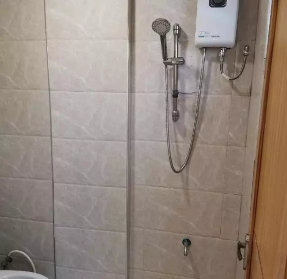 ホテル Capital O 811 Tri A S Building