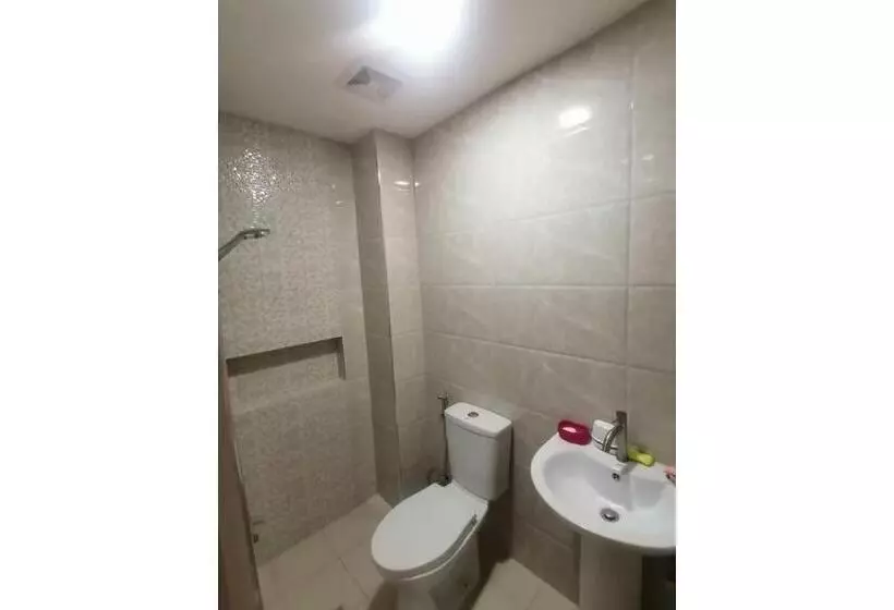 ホテル Capital O 811 Tri A S Building