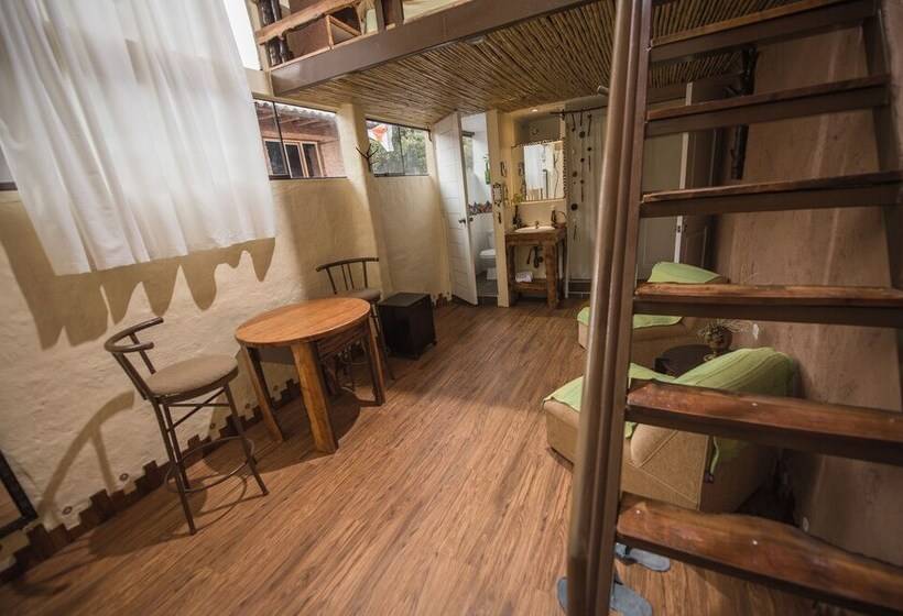 Hotel Eco Tampu   Andahuaylillas