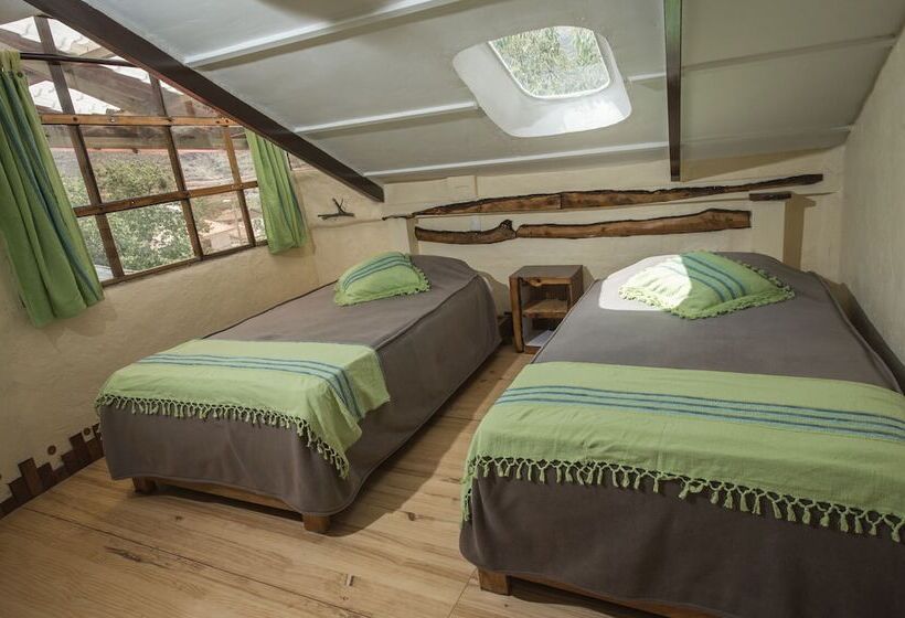 Hotel Eco Tampu   Andahuaylillas