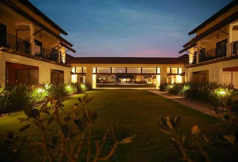 Hotelli Fairfield By Marriott Goa Benaulim