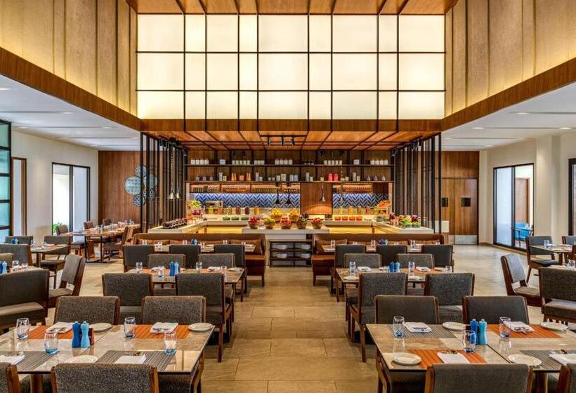 בית מלון כפרי Fairfield By Marriott Goa Benaulim