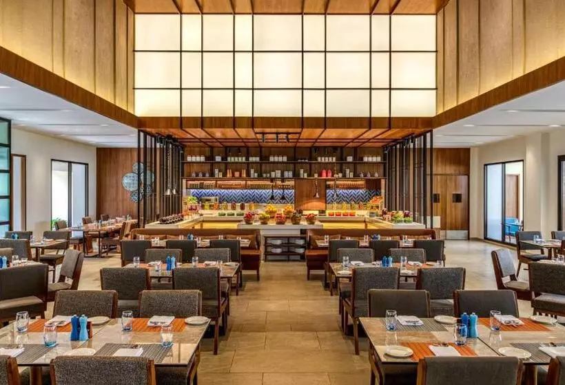 Hotelli Fairfield By Marriott Goa Benaulim