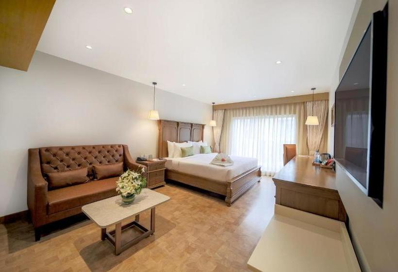 هتل Jade Suites Luxury Boutique