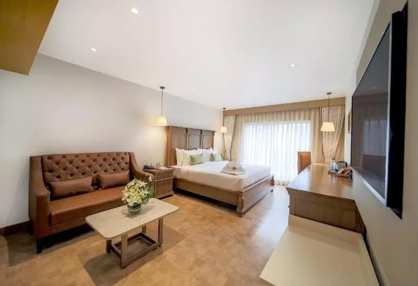 ホテル Jade Suites Luxury Boutique