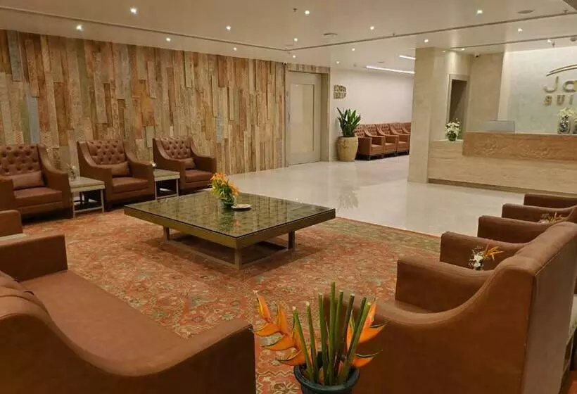 ホテル Jade Suites Luxury Boutique