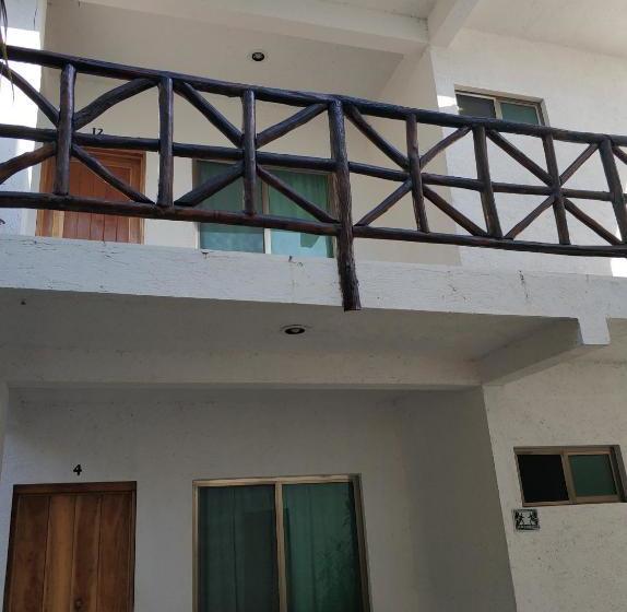 هتل Posada Yalekin Holbox