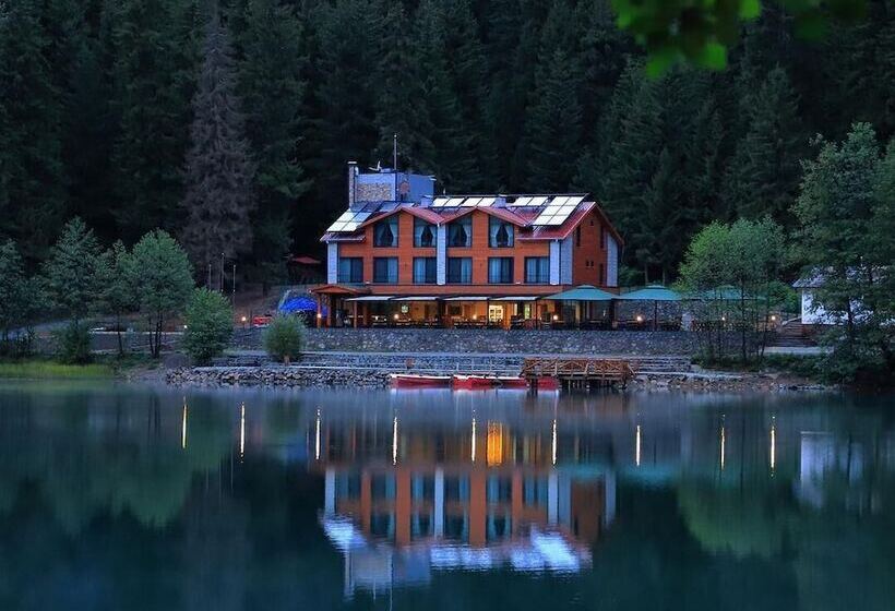 Hotel Savsat Karagol