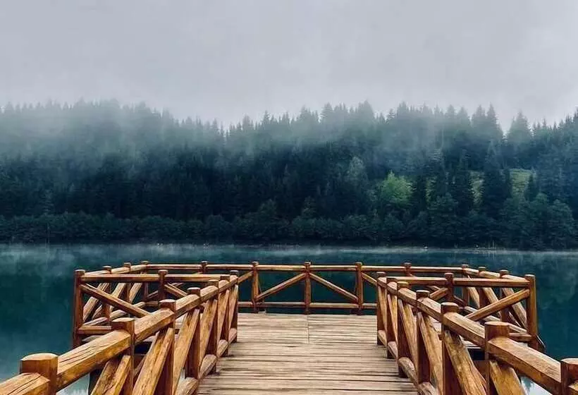 Hotelli Savsat Karagol