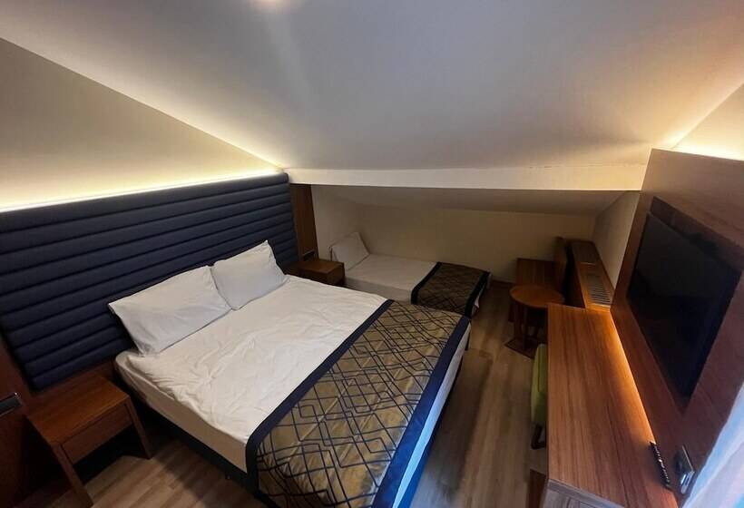 Hotel Savsat Karagol