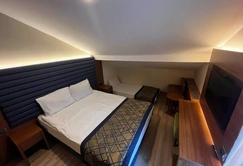 Hotelli Savsat Karagol