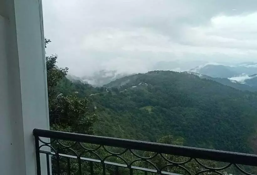 ホテル The Kumaon Retreat
