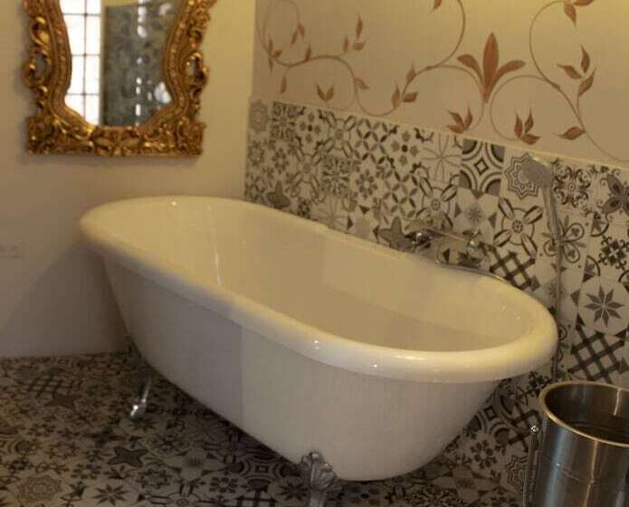 膳宿费 Ronda Hotel Boutique By Chat Noir